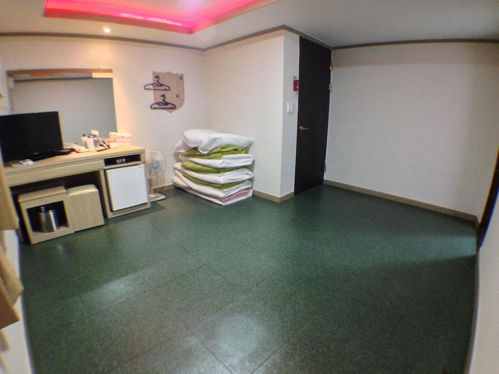 Suanbo Saipan Hot Spring Hotel Chungju Extérieur photo